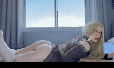 Thayse Kloppel エロティックなモデル 画像