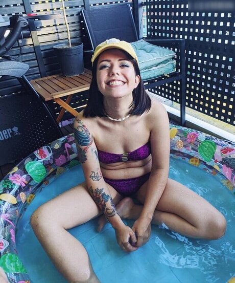 Malwanne xxxスター ギャラリー