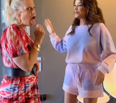 クソなOnlyFans 無料ポルノ 写真