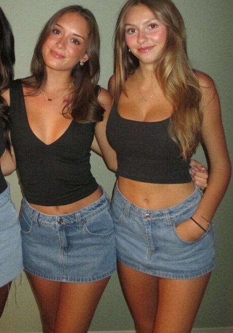 Mia Steele ホットなポルノスター アーカイブ