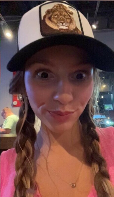 Mia Steele トップ女優 ギャラリー