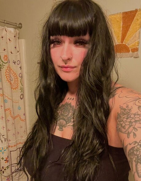 Venicecemetery ポルノスター 画像