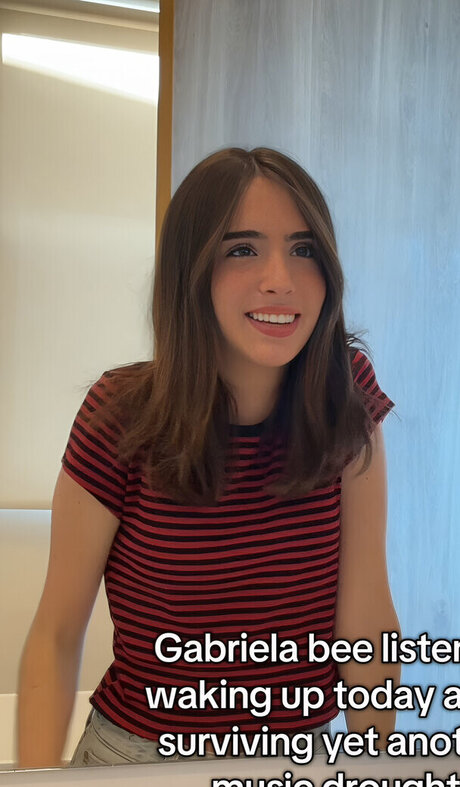 Gabriela Bee ポルノスター 写真