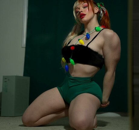 lilac lexx ポルノスター ヌード 写真