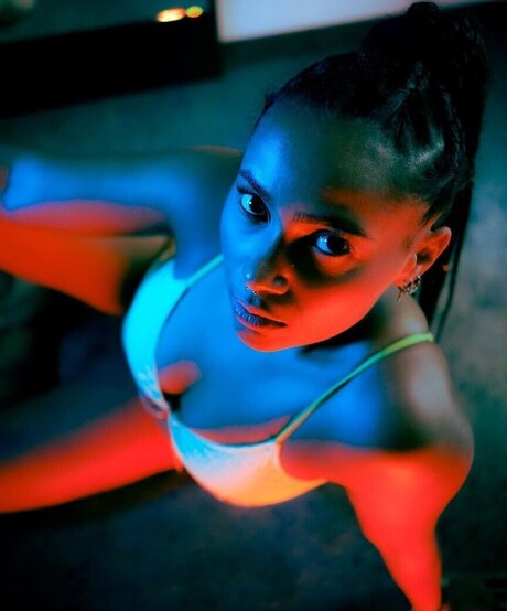 graefiin melanin 完璧なスター 画像