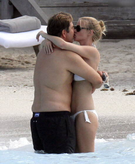 Lara Stone 独占モデル 画像