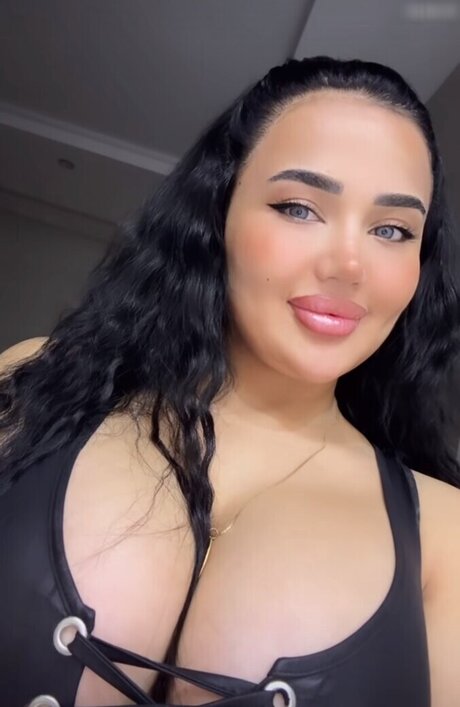 スターティーンオンリーファンズ ホットセックス ギャラリー