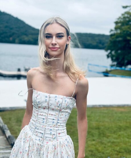 Claire Jameson HDスター 画像