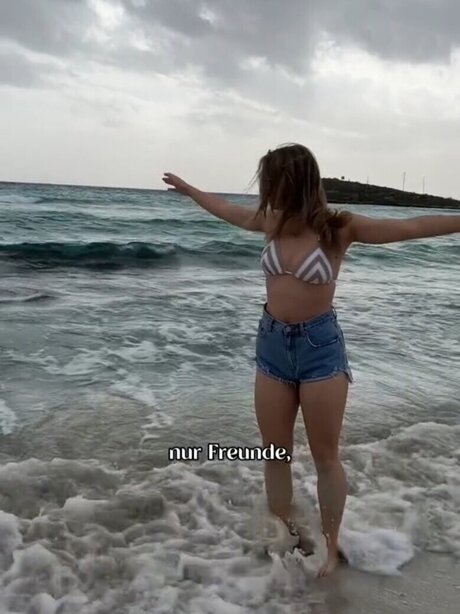 Lisa K ppers アートモデル ギャラリー