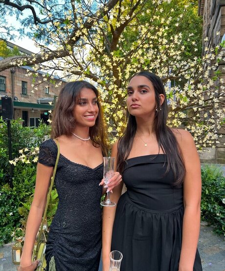 Geraldine Viswanathan ポルノスター ヌード 写真