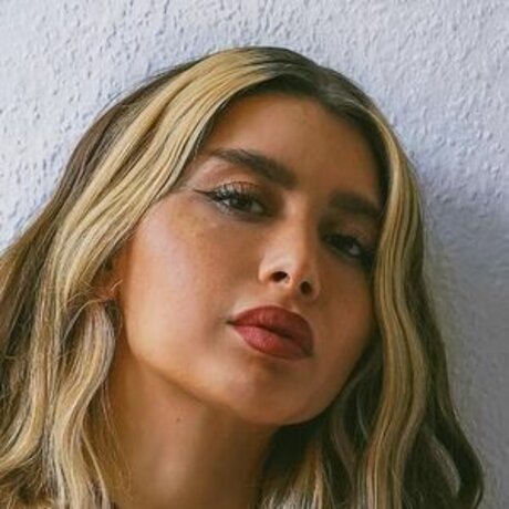 Salome Sylvana エロティックなスター 画像