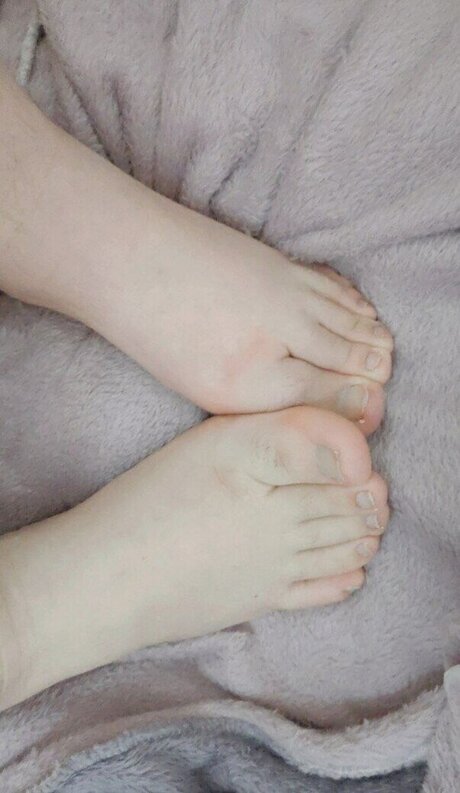 毛深い妊婦OnlyFans アートヌード 写真