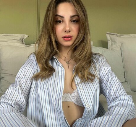 zeybik 最高のモデル ギャラリー