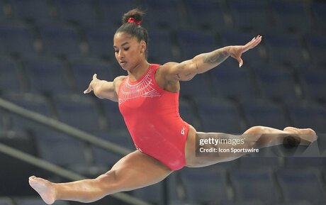 Jordan Chiles XXXモデル 写真