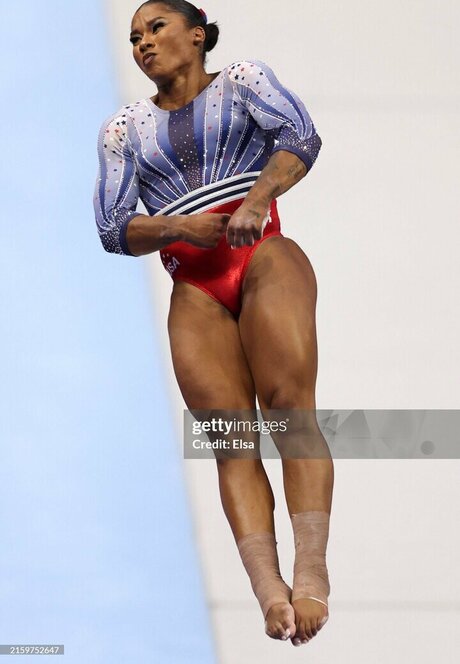 Jordan Chiles モデル 画像