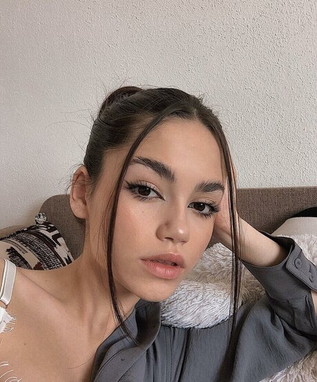 レズビアン ストラップオン OnlyFans HD 画像