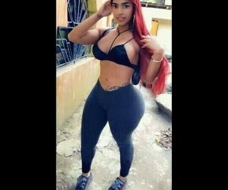 黒髪の熟女OnlyFans 無料xxx 画像