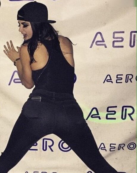 Saraya Jade Bevis セックスモデル ギャラリー