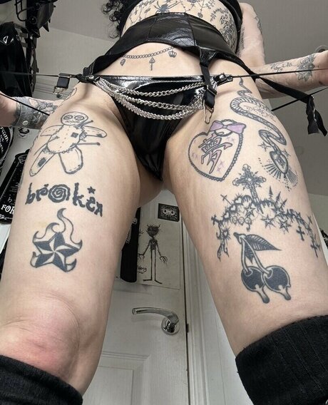 chl0lunaa 美しいポルノスター 写真