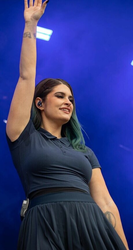 超デブおばあちゃんOnlyFans 裸 画像