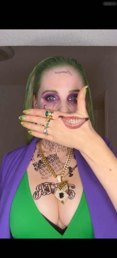 エボニートップオンリーファン ヌード アーカイブ