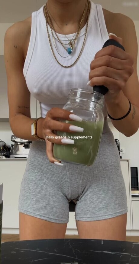 裸のプリンセスOnlyFans アダルト 写真