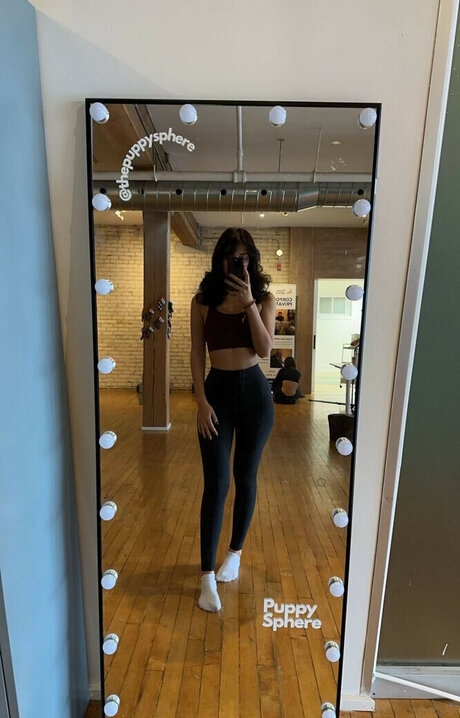 Melody Oz トップスター 写真