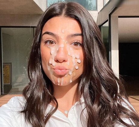 裸のプリンセスOnlyFans ホットセックス 画像