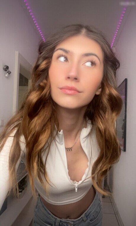 毛深い妊婦OnlyFans ポルノ ギャラリー