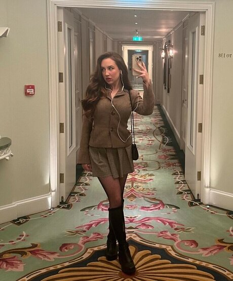 Jackie Frazey HDモデル 画像