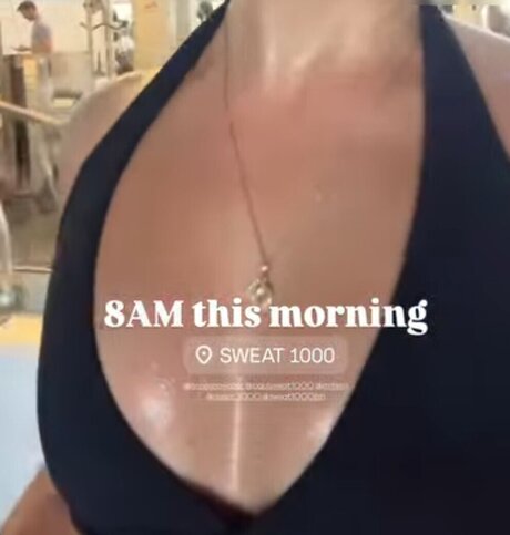 ティーンのおっぱいOnlyFans ホット裸 写真