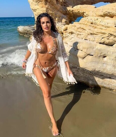 Roaya Soraya エロティックモデル 写真