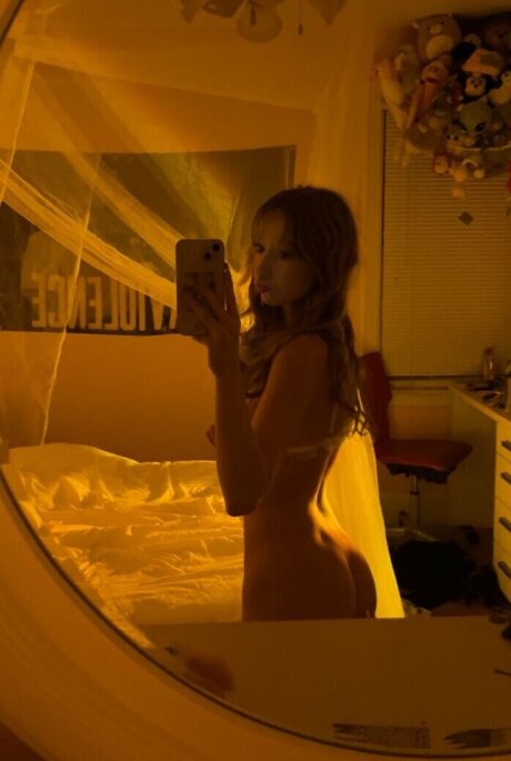 prettyemprinces ホットスター 写真