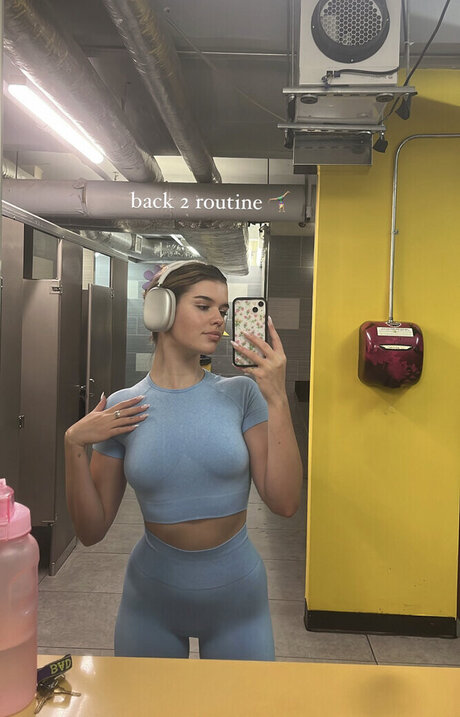 Maeve Tomalty セクシー女優 画像