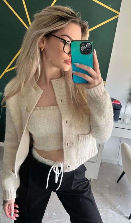 Nele mbt スター ヌード アーカイブ