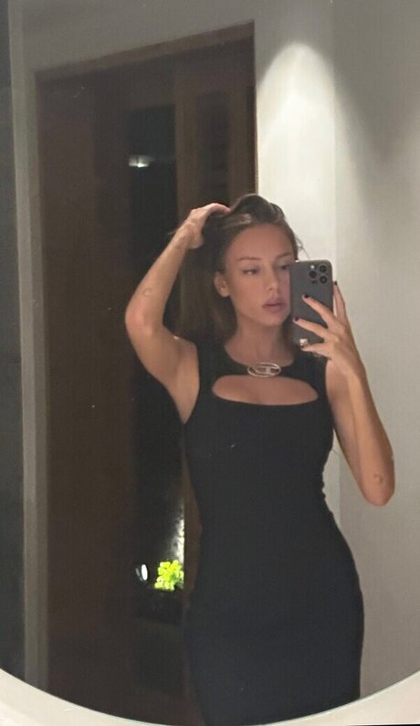 異人種間アナルOnlyFans ホットxxx 写真