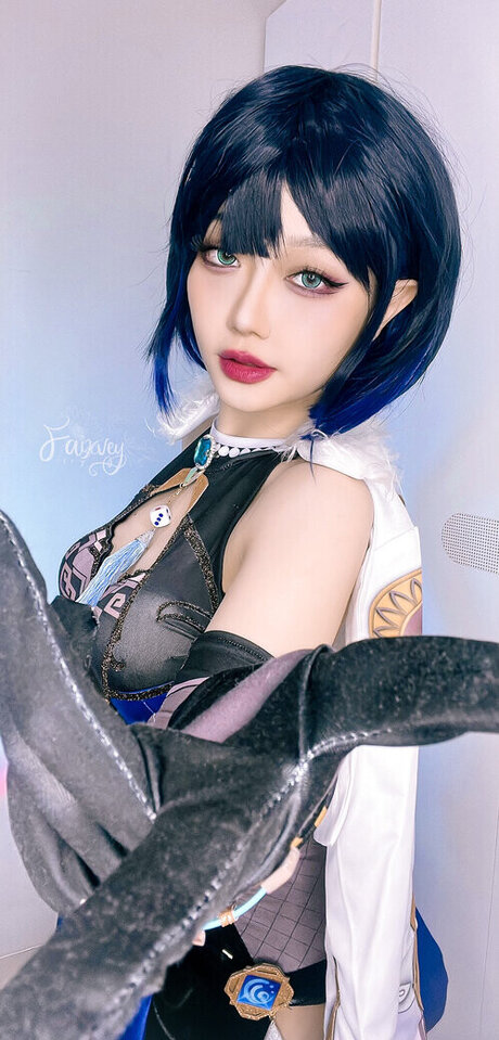 Faixvey エロティックなスター ギャラリー