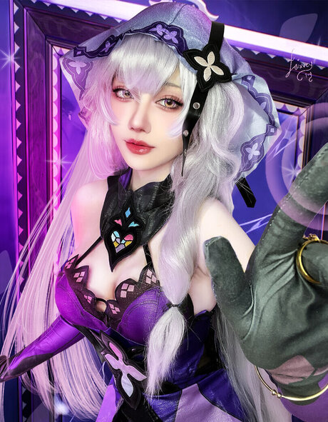 Faixvey セックスモデル 写真