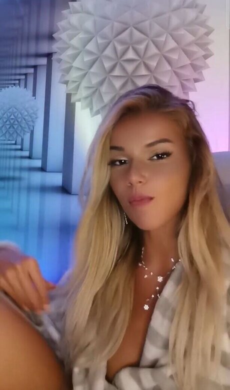 潮吹きマンコOnlyFans ポルノ 写真