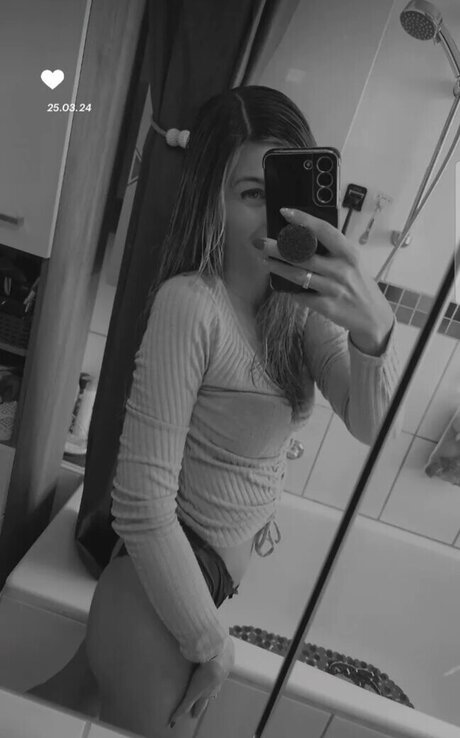 its sunny93 独占女優 画像