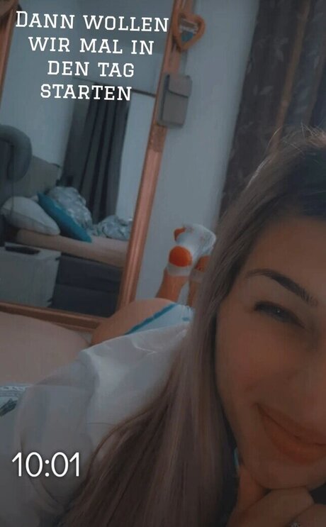 ランジェリーベイビーOnlyFans 無料セックス 写真