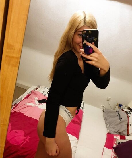 ビキニセックスOnlyFans ベスト 画像