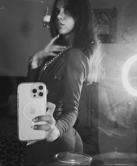 Zion Diamond アートモデル アーカイブ