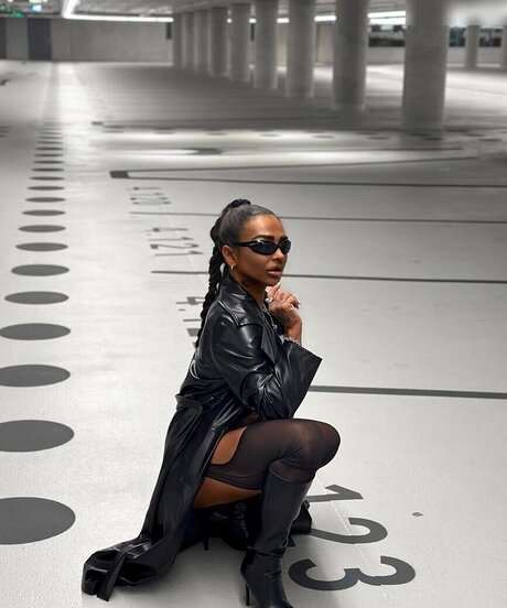 かわいい巨乳OnlyFans 美しいヌード ギャラリー