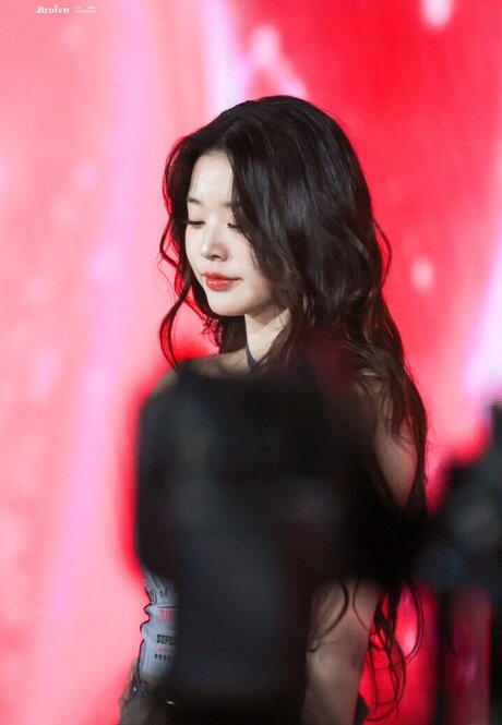 金髪ストリップOnlyFans ホット 写真