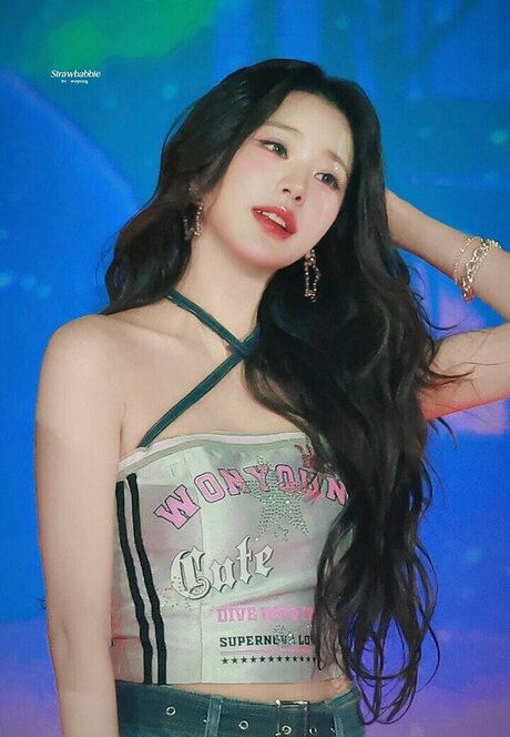 アジアンベイビーOnlyFans セクシー裸 画像