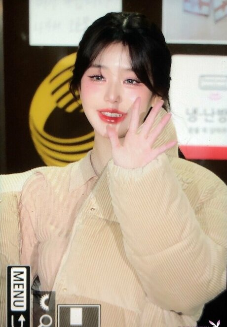 Jang Won young ヌードモデル 写真