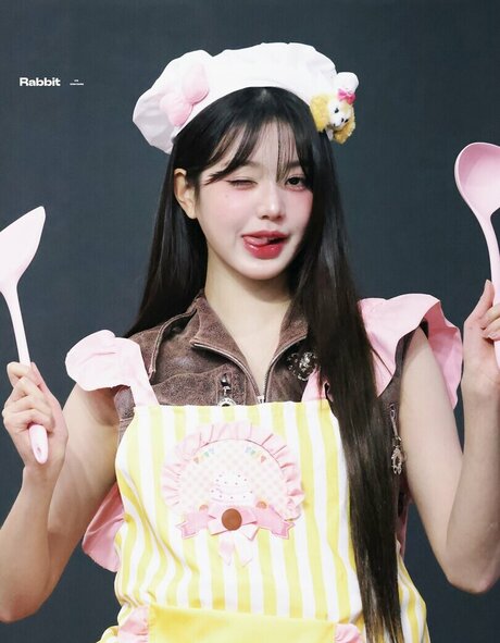 アーミーガールズオンリーファン HD 画像