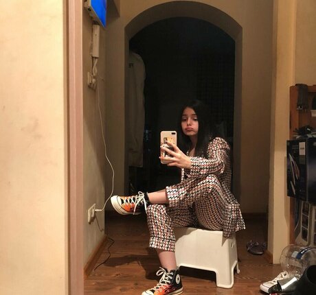 pizzahubbbb ポルノスター 写真