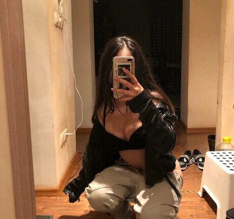 pizzahubbbb ホットモデル 画像